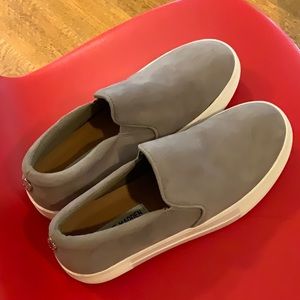 Women’s Steve Madden Gills Sneaker Size 6.5